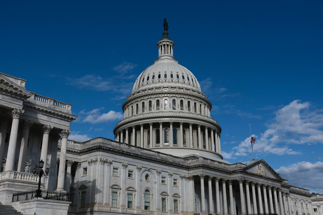 Senatet vedtar avtale som avslutter USAs lengste regjeringsstopp