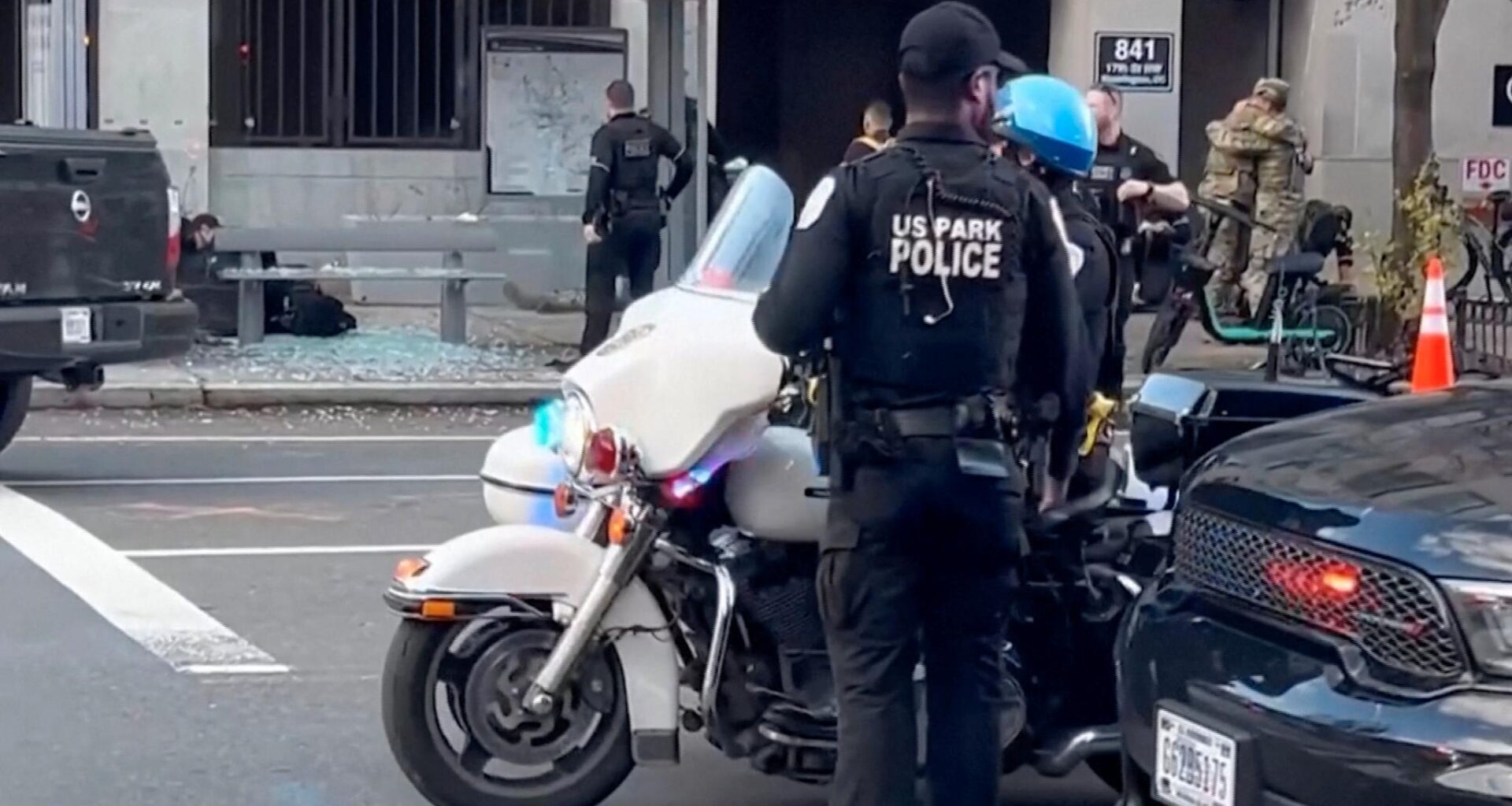 To soldater fra nasjonalgarden skutt i Washington D.C. – Han kom rundt et hjørne og begynte å skyte