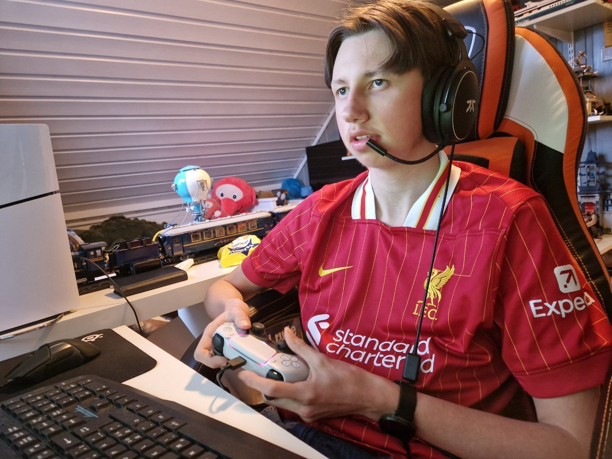 Team Pølsa, Film | Peder klar for premiere på sin egen film: – Tror publikum vil like den