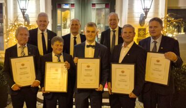 Sport, Fotball | Fem nye æresmedlemmer – 15 år etter forrige utnevnelse