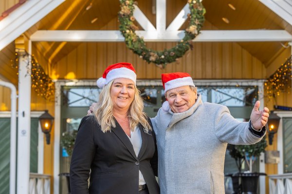 18. desember arrangeres «Det store juleballet for mennesker med bistandsbehov» på Quality Hotel, med økonomisk støtte fra alle Lions-klubbene i Sarpsborg. Kai Robert og Monika Finjord fra Quality Hotel ønsker alle velkommen til en inkluderende førjulsfest med rød løper, polonese og ekte juleglede.