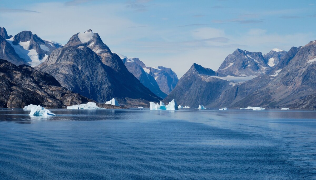 Verdens største øy beveger seg mot nordvest