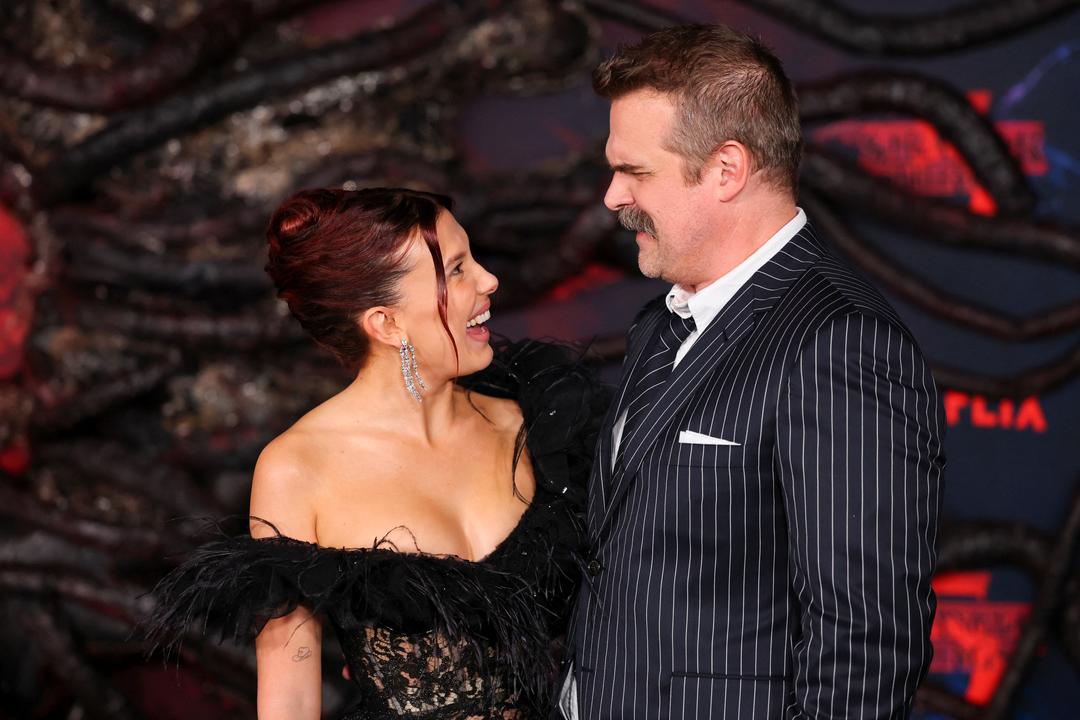 Brown avviser mobberyktene