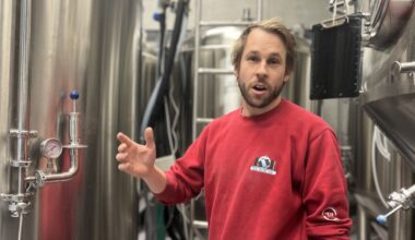 Jåttå Gårdsbryggeri lanserer 4.000 liter gullpils for Viking-fans