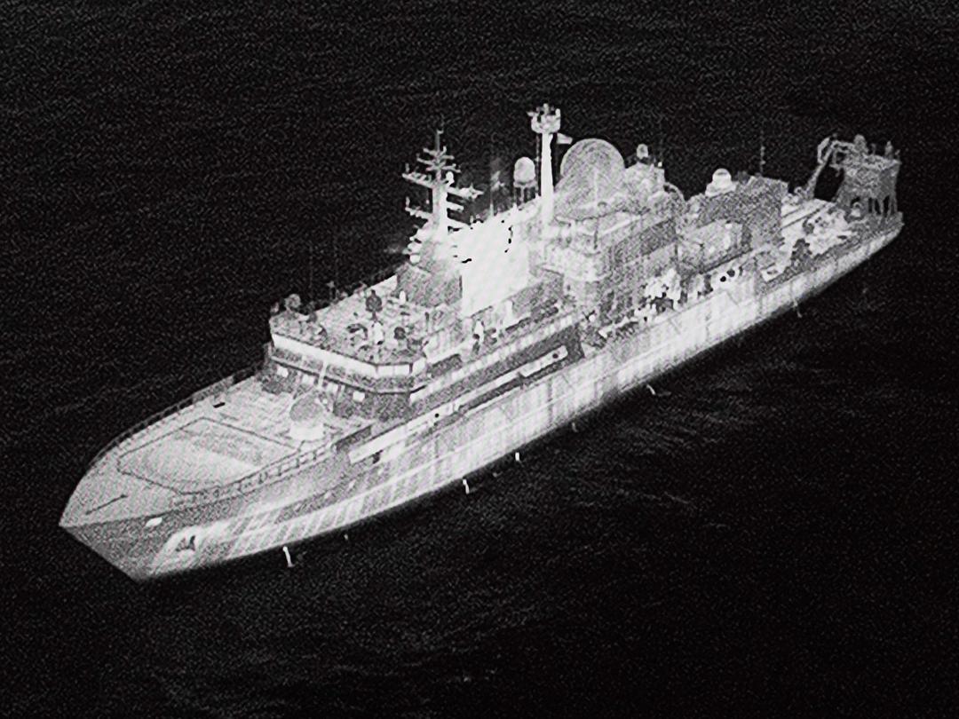 Britene advarer russisk spion­skip: – Vi er klare