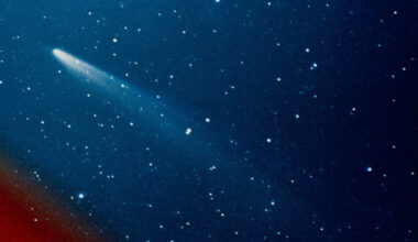 Å vere ein komet er ikkje noko å trakte etter