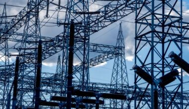 Ny strømkabel på Vestlandet sendte strømprisene i Midt-Norge oppover