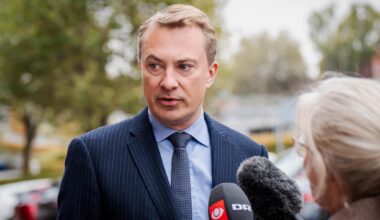 Morten Messerschmidt i Dansk Folkeparti. Han har beskyldt andre for å lyve om partiets politikk, men må nå beklage at partiet selv tilla andre sitater de aldri har gitt.