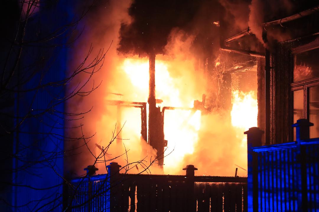 Bygård i Tønsberg sentrum i full fyr