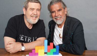 OXO Museo del Videojuego Málaga presenterer den første utgaven av OXO Legends, og den første prisen vil gå til skaperen av Tetris, Alexey Pajitnov