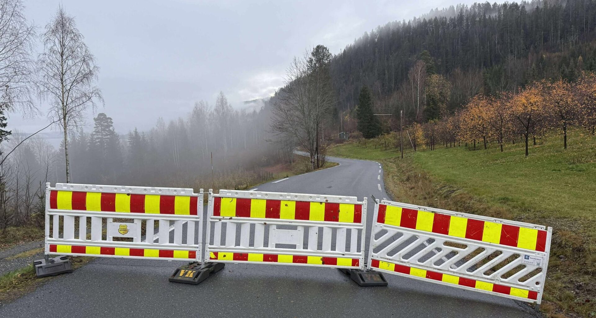 Øvre Eiker, Ras | Har satt krisestab etter ras: – Vil bli stengt lenge