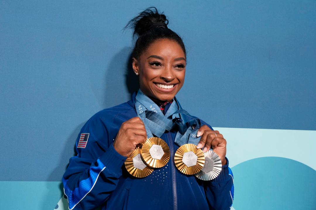 Simone Biles avslører plastikkirurgi