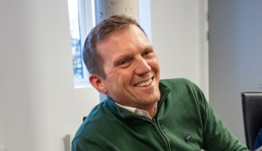 (+) Inviterer til folke­fest: – Hele byen kjenner på et behov for å feire - fvn.no