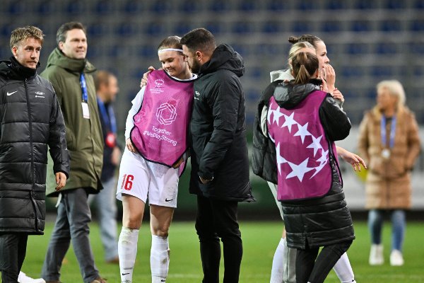 Signe Gaupset skulle egentlig ikke spilt fotball denne høsten. Mot St. Pölten var hun helt avgjørende. Her jubler hun for scoringen som er verdt sin vekt i gull Brann fikk en drømmestart i Champions League. De vant sin første gruppespill-kamp 2-1 og innkasserte over en halv million kroner.