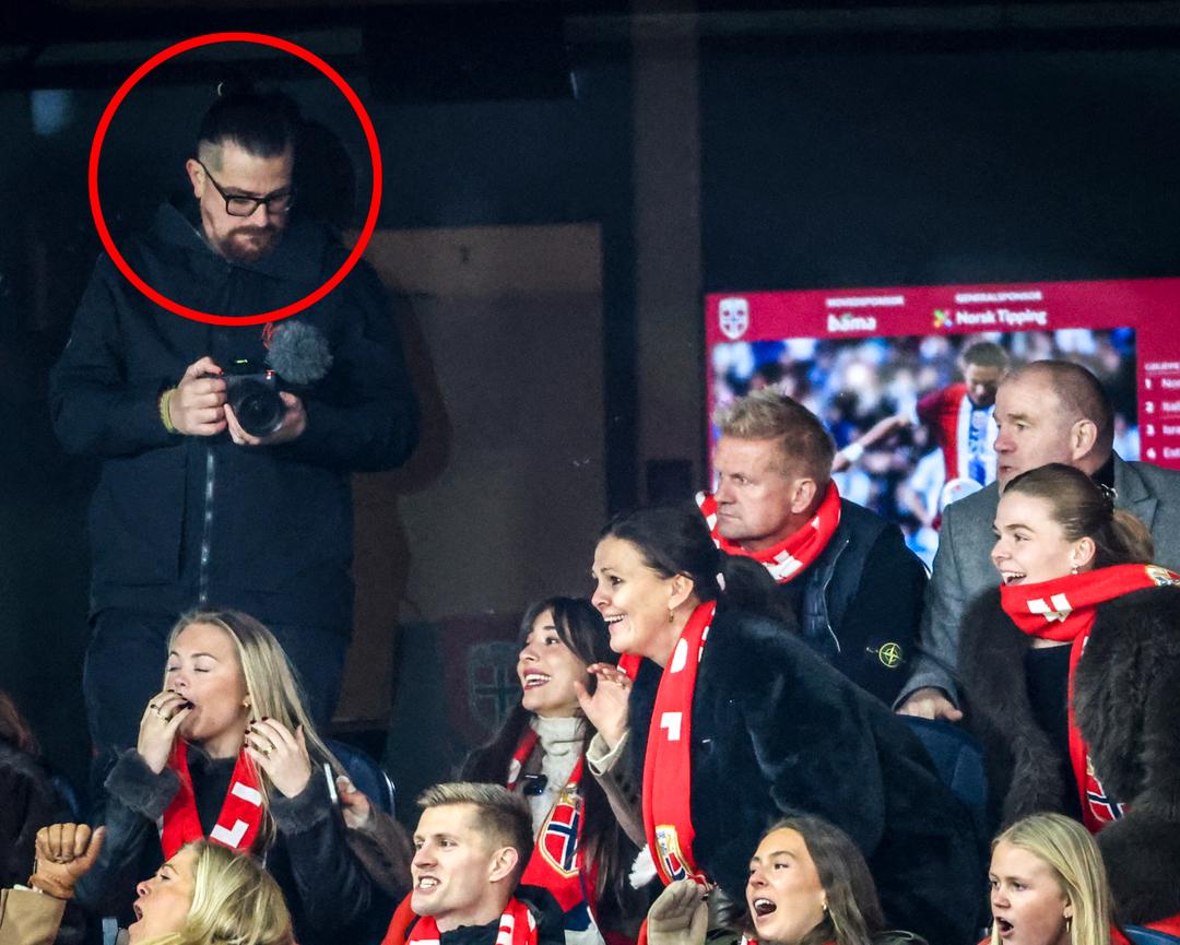 Han fotfølger Erling Braut Haaland og Isabel Haugseng Johansen