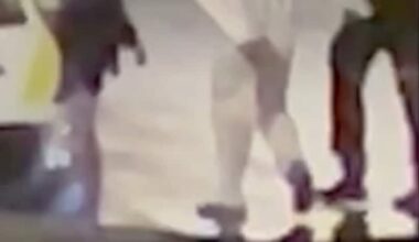 – Idet jeg lukket døren, kom det andre skuddet