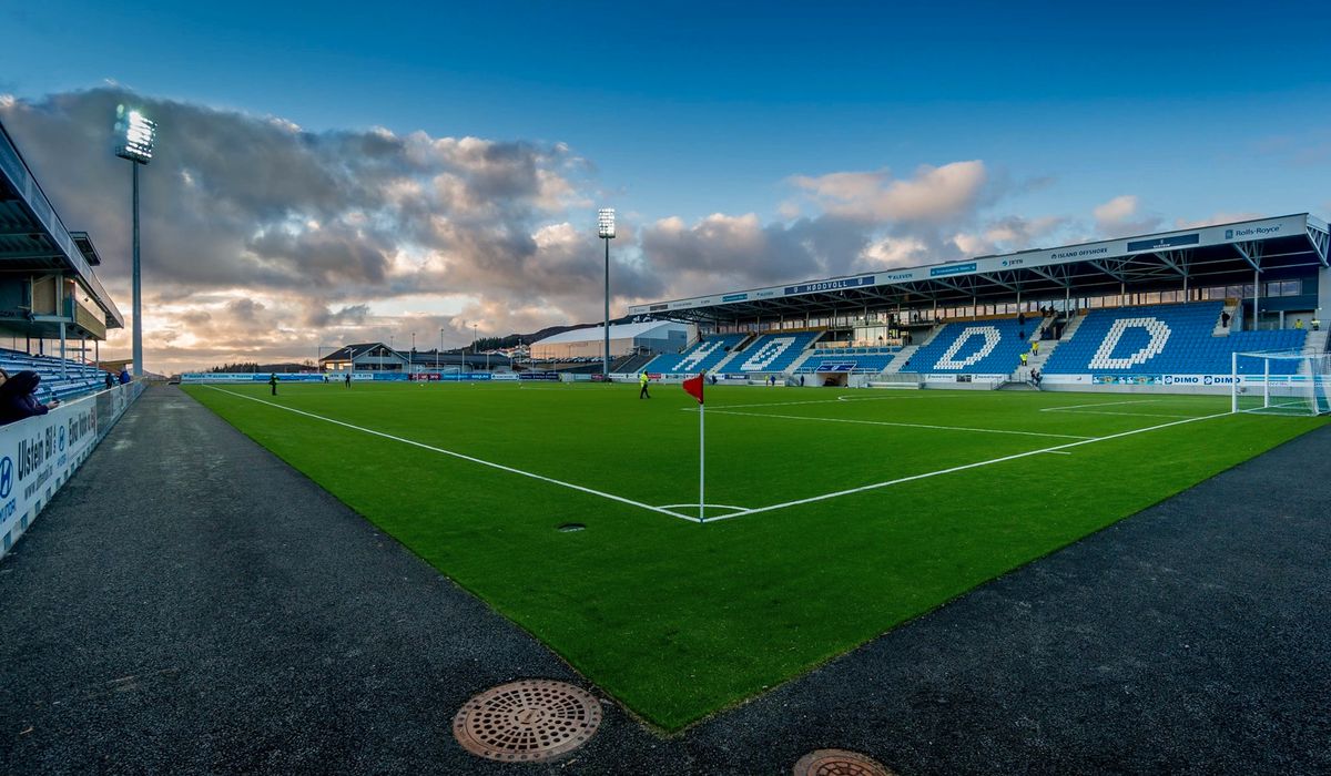 Hipp hurra for Fotballen! - vikebladet.no