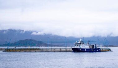 Oppdrettsanlegget til Mowi ved Vigra i Giske kommune.