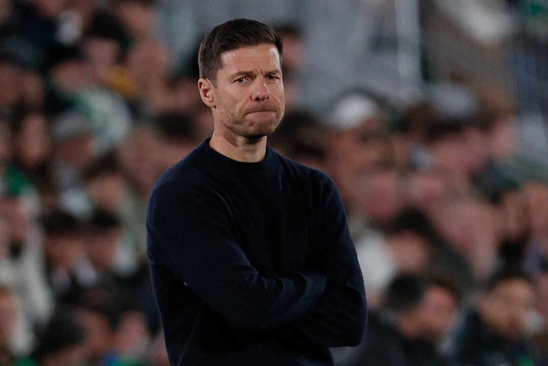 Xabi Alonso under press i Real Madrid