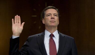 Bildet er kun til bruk som thumbnail for byråstoff i Potion.Ex-FBI Director James Comey charged with making false statement, obstruction, AP source says