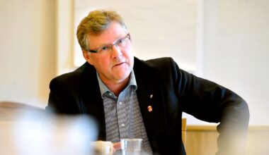 Flertall for å slå sammen skolene på Stranda og i Sykkylven - smp.no