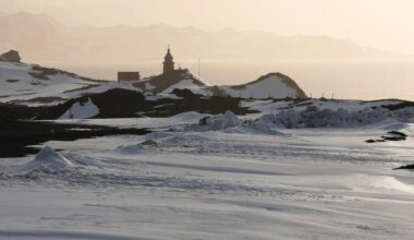 Nordmann var værfast på øy i Antarktis i over et døgn