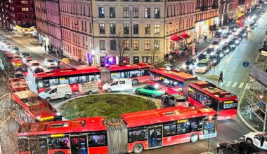 Busser fast på Alexander Kiellands plass i Oslo