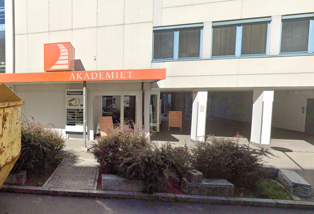 Hendelsen skal ha skjedd ved Akademiet videregående skole på Bislett i Oslo.