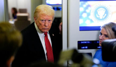 - Faller til rekordlavt nivå