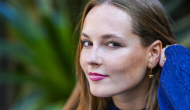 Sideskillen gjør comeback: Generasjon Z omfavner 90-tallstrenden