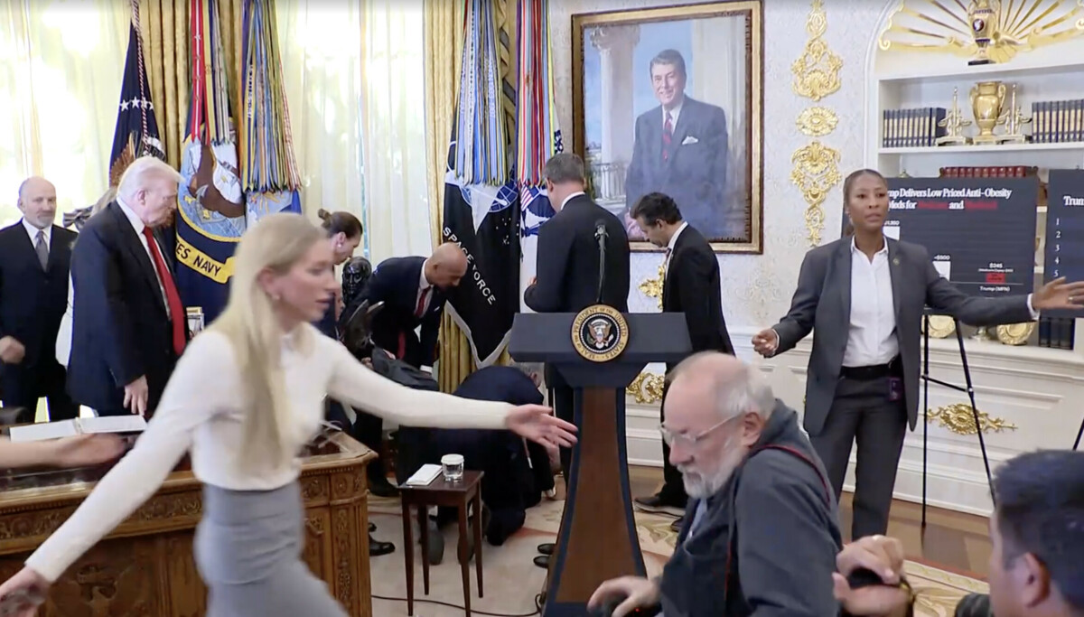 Mann kollapset i Det ovale kontor