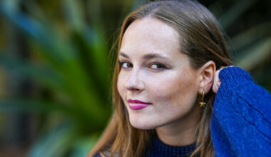 Sideskillen gjør comeback: Generasjon Z omfavner 90-tallsfrisyren