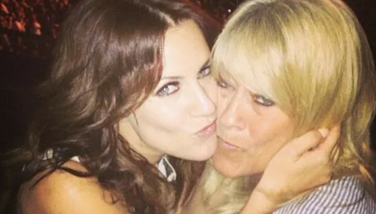 Christine Flack avslører sannheten om Caroline Flacks tragiske bortgang