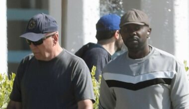 Demenssyke Bruce Willis viste seg på tur