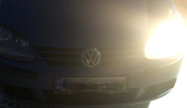 Kjøre uten lys: Kan gi kjøreforbud