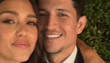 Jessica Alba og Danny Ramirez setter fyr på romanseryktene med bilder på Instagram