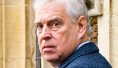 Buckingham Palace vurderer navneendring for Andrew Mountbatten Windsor