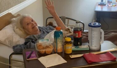 Hollywood-stjerne Sally Kirkland er død