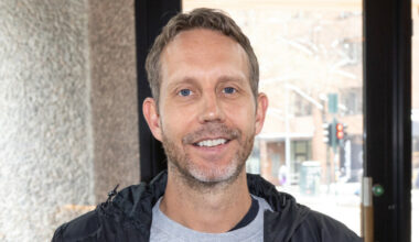 Kritikk mot VGTVs humorprogram 'Takk for alt' i Kulturkirken Jakob