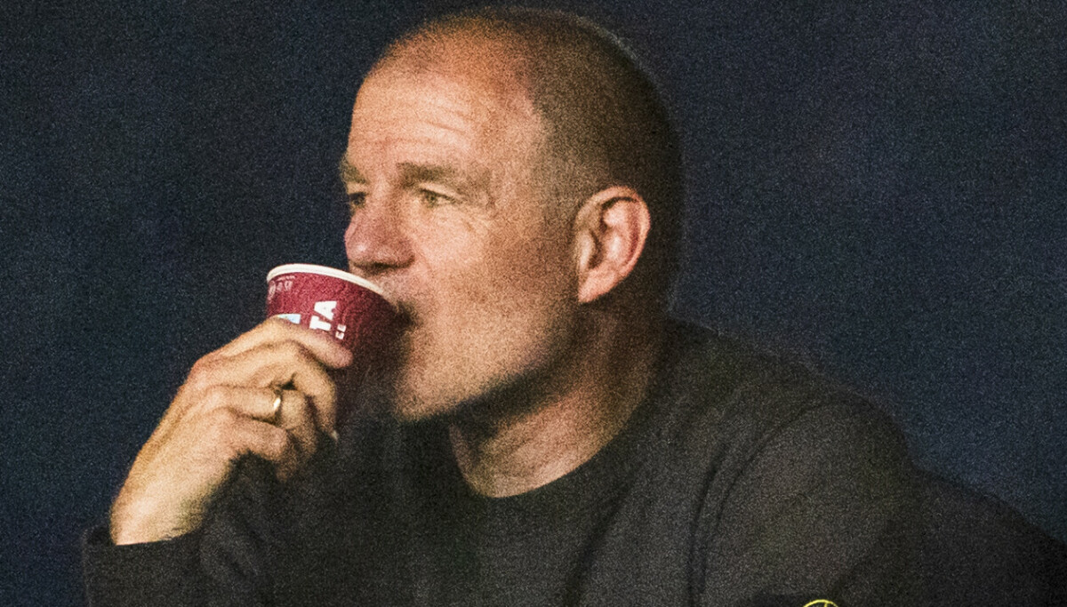 Ut mot Saltvedt: - Kastet under bussen