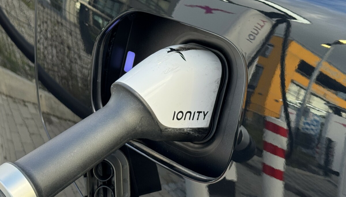 7 av 10 bileiere er skeptiske til å kjøpe brukt elbil hvis batterigarantien nærmer seg slutten.