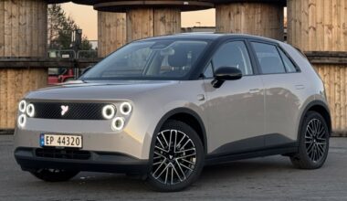 Elbilen Firefly blir 50.000 kroner billigere