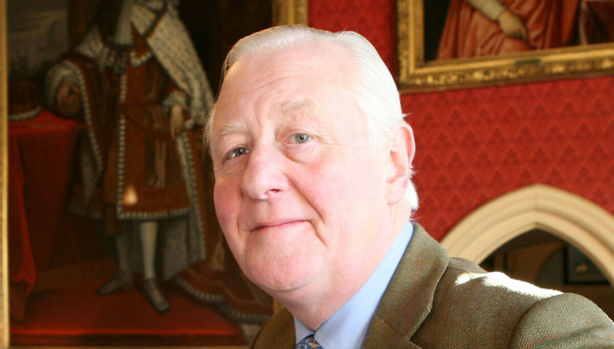 Må være 20 år yngre