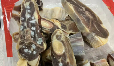 Flekkene på pinnekjøttet kan være farlig