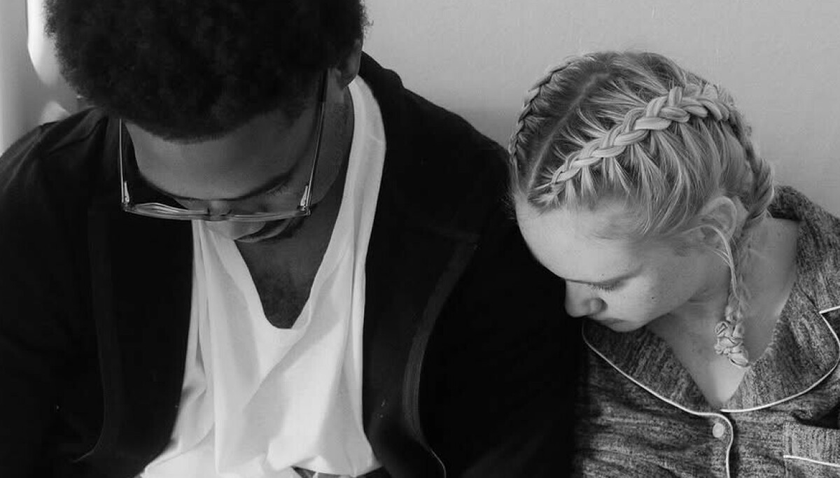 Tini Younger deler hjerteskjærende tap av tvillingdatter Arya