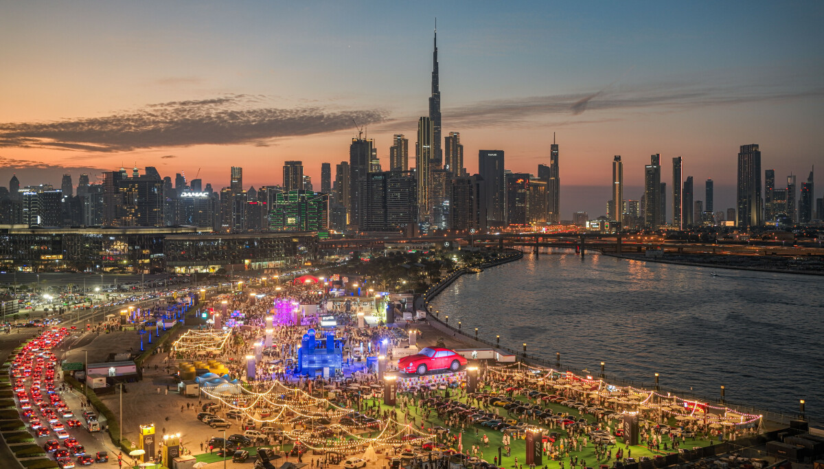 Flere hundre Porsche - ingen er like