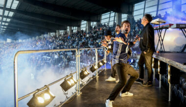 Vaskedama får meldinger