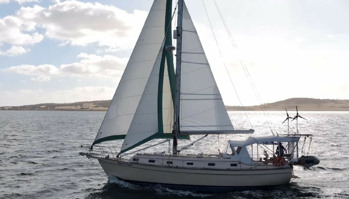 Mystisk dødsfall til sjøs: frykter piratangrep