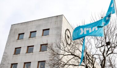 NRK legger ned ni kjente radioprogrammer, ifølge Kontekst