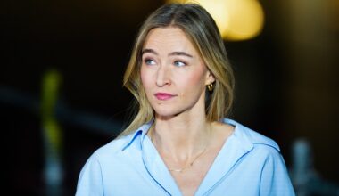 Håndball-VM, Stine Oftedal Dahmke | Stine Oftedal Dahmke returnerer til TV-skjermen